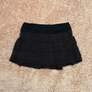 Pace Rival Mid-Rise Skirt size 2 12” in black